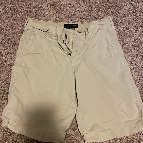 American Eagle Outfitters Other - American Eagle men’s khaki shorts